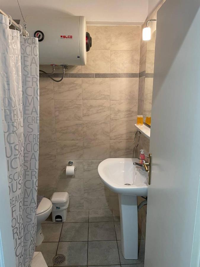 Gm Apartments Toló Kültér fotó