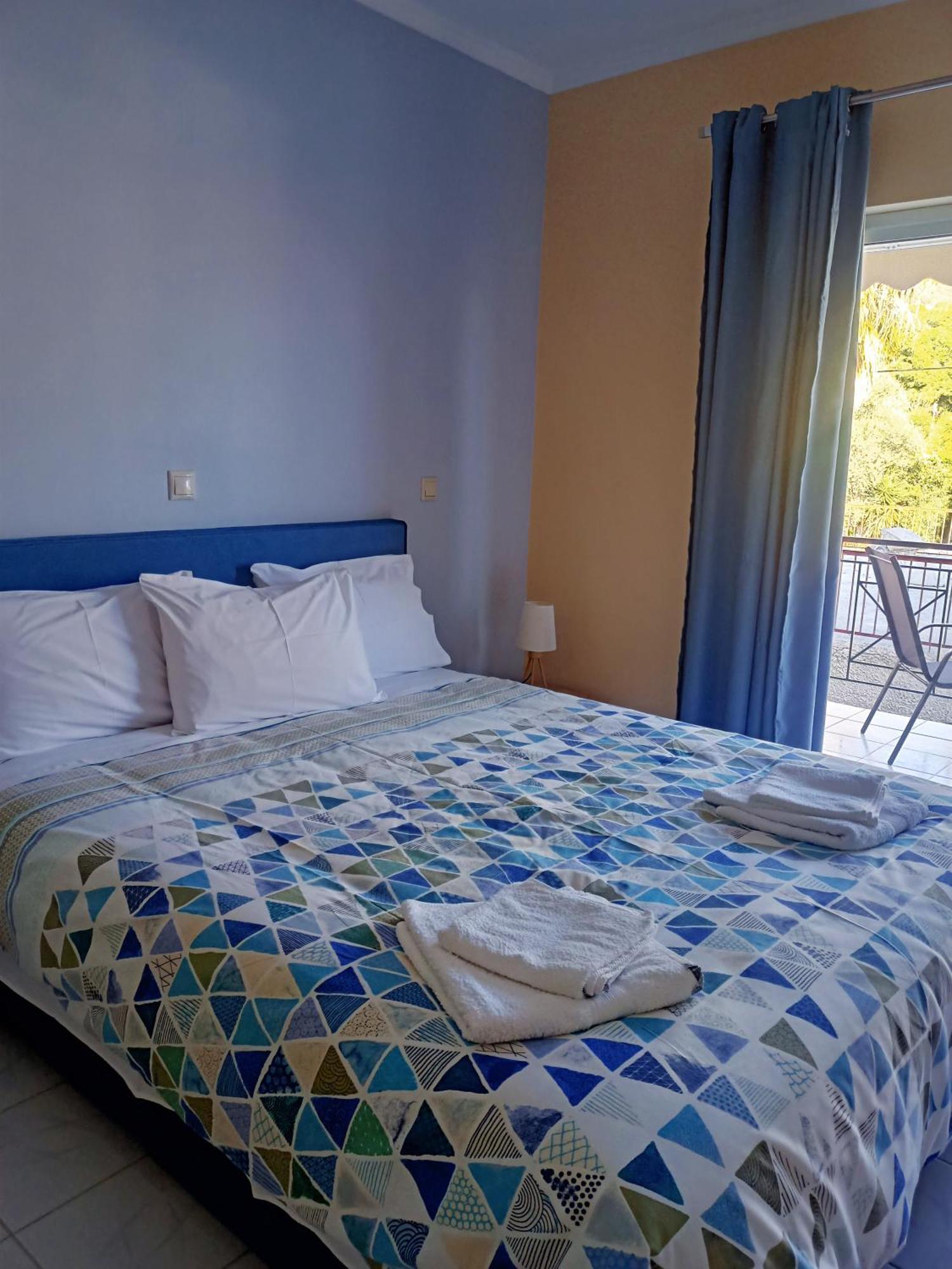 Gm Apartments Toló Kültér fotó