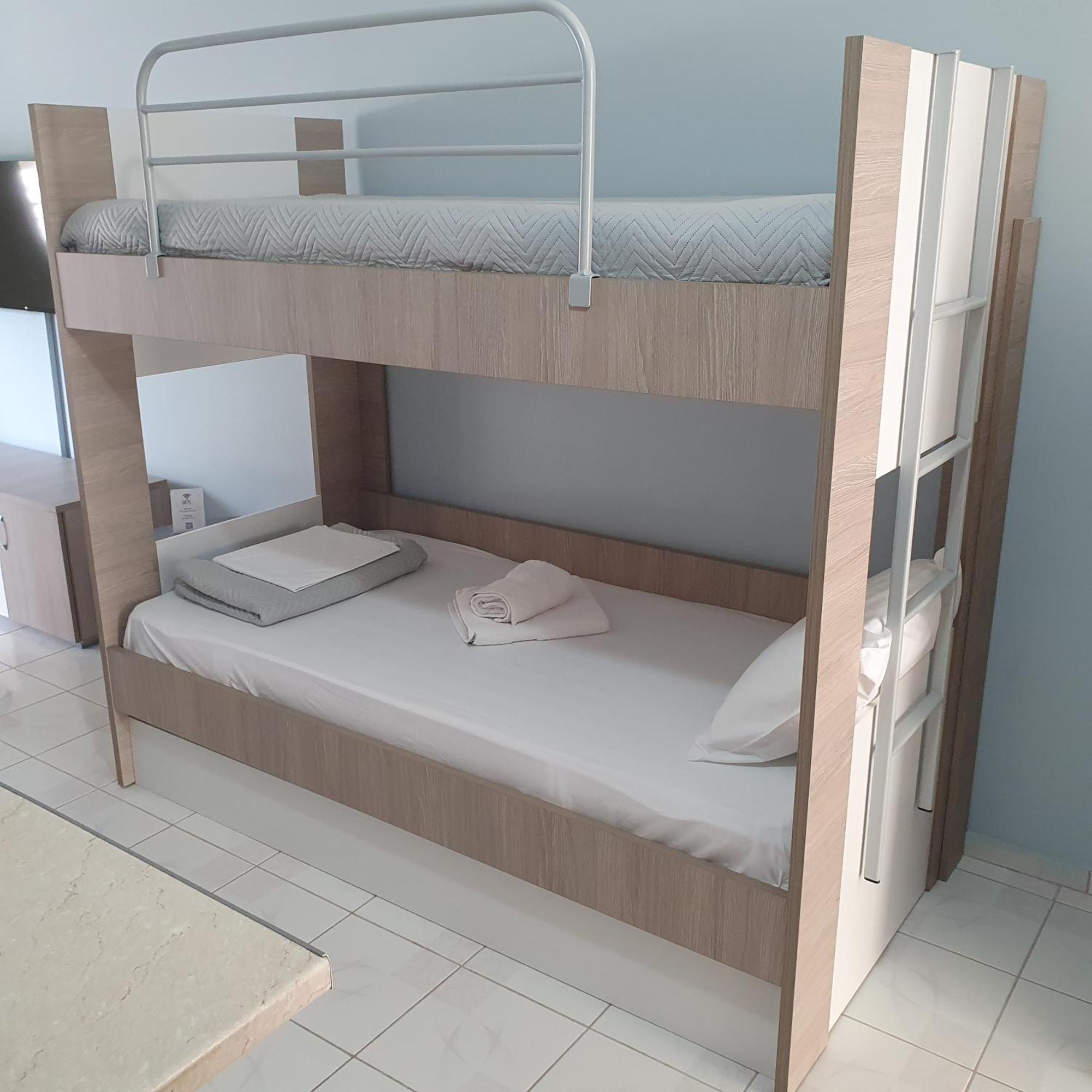 Gm Apartments Toló Kültér fotó